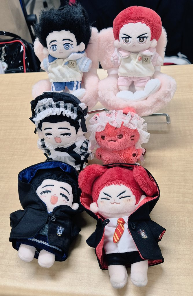 협백 배포전이 벌써 꿈 같이 지나갔네요ㅠㅠ 짧은 시간이었지만 너무 재밌었습니다!!🥹💕 협력도 하고 비록 펑크지만 참여할 수 있어서 영광이었습니다🙇💕💕