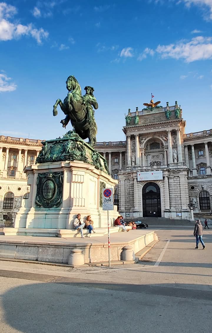 Elfie Neuberger tweet media