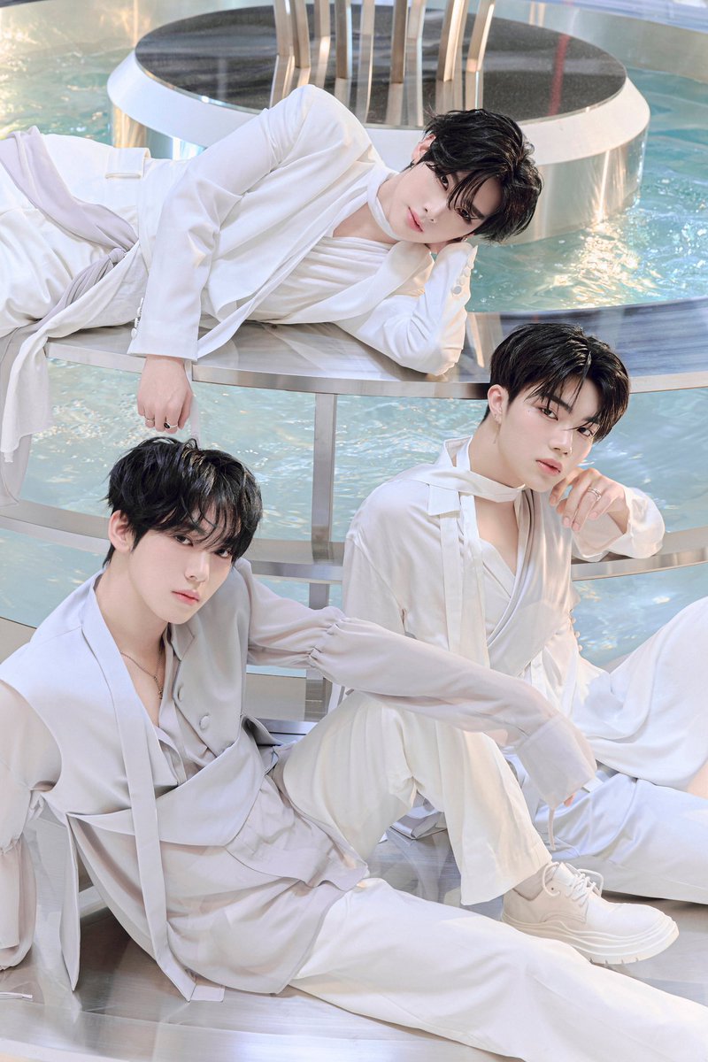 Yujin tweet media