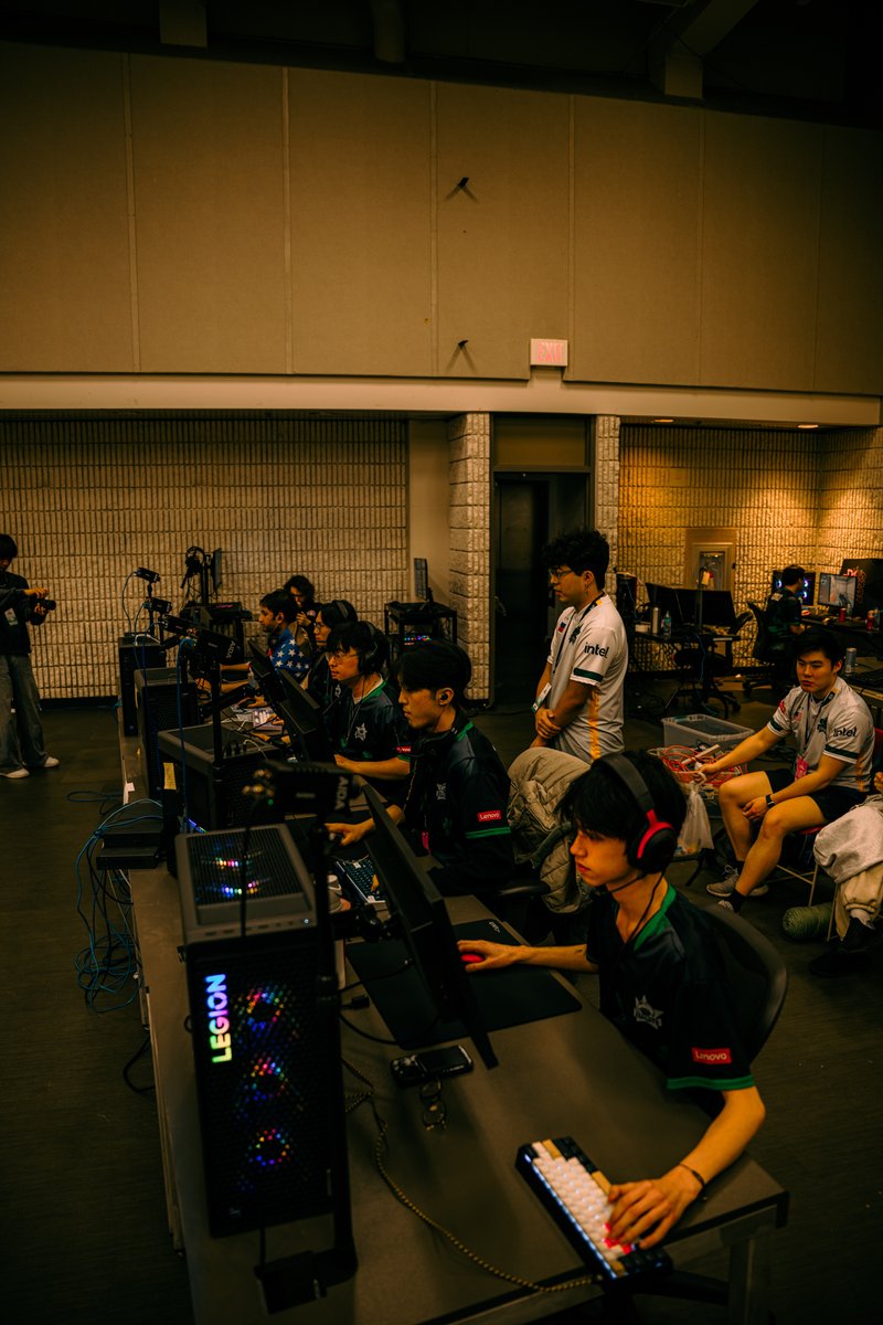 Yevin_k's tweet photo. 🌸THE BLOOM 2025 WAS AMAZING! 🌸
GGs to all the teams, and congrats again to Patriots X and JMU Varsity for winning our Valorant events! 🏆🎮
#TheBloom #GMUEsports #ValorantLAN