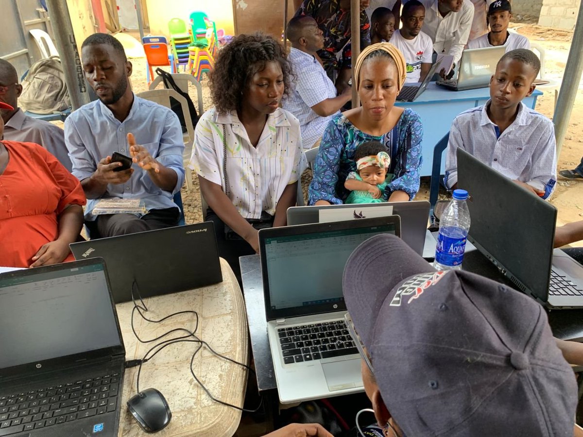 Opuerefalabi's tweet photo. I started a free 3month IT training on Excel, PowerBI and Python on Saturday 15th  March and there were 31 students on board. We need funding /sponsors to do more. https://t.co/z05sg2mKlA