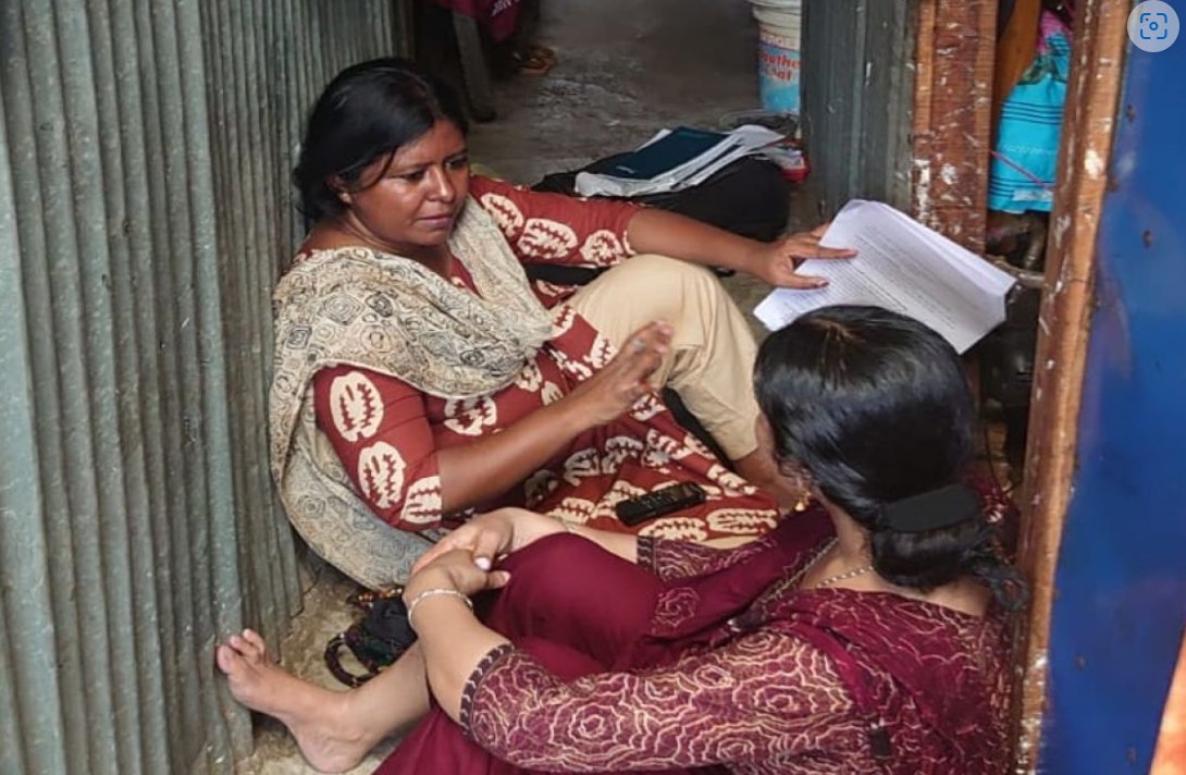 WomenRISE (@womenrise6) on Twitter photo 🔴 Pandemic, poverty & risky choices—80% lacked HIV services. “My spouse left, I found another, but I don’t know his status. He gave me $1.50 to survive,” shares a woman from Kampala’s slums. <a href="/aphrc/">APHRC</a>
<a href="/asanka_lka/">Asanka Wijesinghe</a> <a href="/darshinigov/">darshini govindasamy</a> <a href="/AKU_GSMC/">AKU Graduate School of Media and Communications</a>
Read the story here: shorturl.at/K4tUb 🔴 Pandemic, poverty & risky choices—80% lacked HIV services. “My spouse left, I found another, but I don’t know his status. He gave me $1.50 to survive,” shares a woman from Kampala’s slums. <a href="/aphrc/">APHRC</a>
<a href="/asanka_lka/">Asanka Wijesinghe</a> <a href="/darshinigov/">darshini govindasamy</a> <a href="/AKU_GSMC/">AKU Graduate School of Media and Communications</a>
Read the story here: shorturl.at/K4tUb