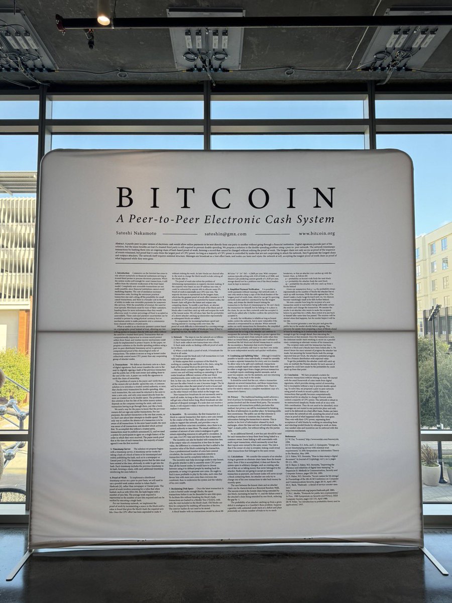 BitBoom_Fun's tweet image. GM!This is the view inside @coinbase &apos;s California office lobby🌞