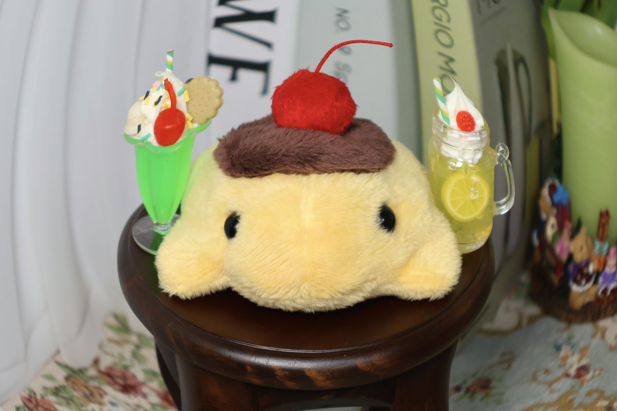 푸딩구리와 귀여운 디저트 구리들 판매 예정이에오😋 열씨미 제작중💪✨