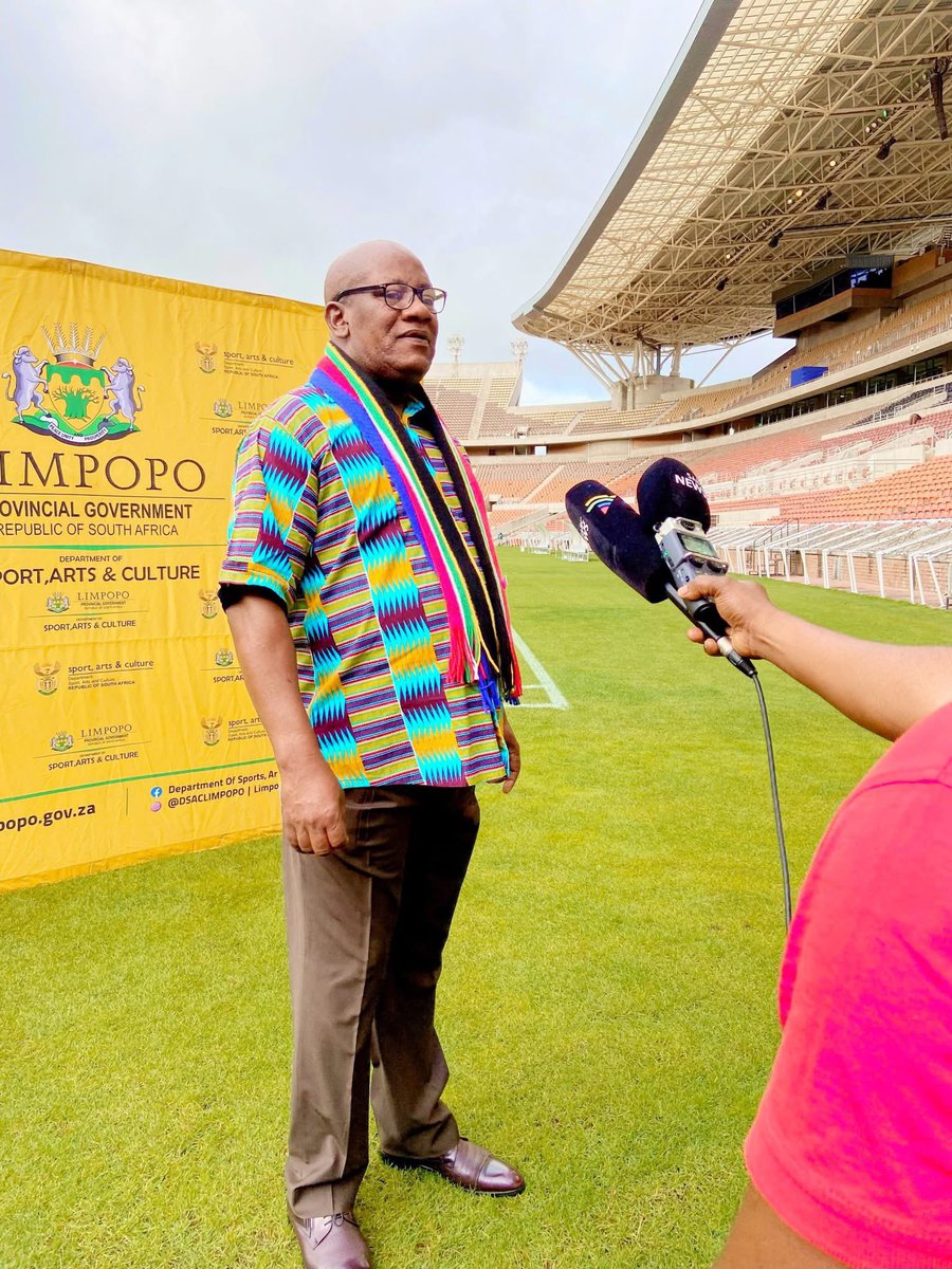 DM_PeaceMabe's tweet photo. MEC Funani Jerry Maseko previewing the @BafanaBafana vs. Lesotho | Fifa World Cup qualifier 2026 game. The match is scheduled as follows:
Date: 21 March 2025
Peter Mokaba Stadium | Polokwane
@SAFA_net
@PresidencyZA
#Sabcfootball
#bafanaworldcupqualifier
@PolokwaneMuni https://t.co/dsF8gdZGTf