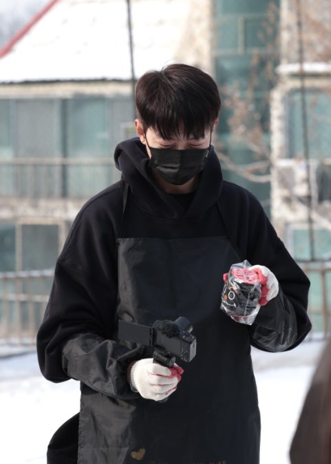 tokki_js's tweet photo. 正直可愛いくはないよなと思うこれを(実際昔Xで何この変な人形wって笑われてたㅠ)じょんしんが本気で可愛いって言って大切にしてくれるのは、これが寄付とボランティアをしてくれたファンあっての物だって知ってるからだと思うので、そーゆーとこもじょんしん愛して止まん理由

#CNBLUE  #이정신 https://t.co/eCpGGdxiRb