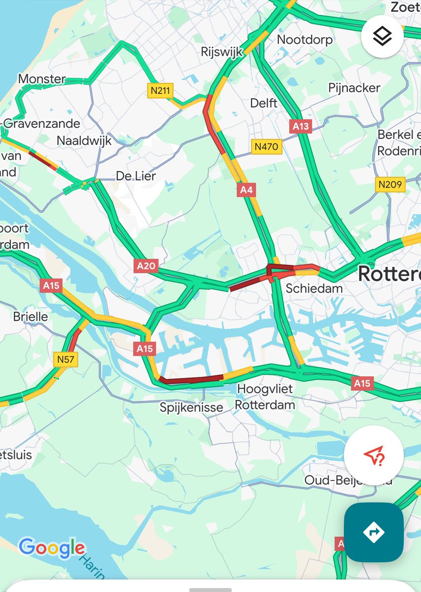 Aanrijding op A15 richting Europoort veroorzaakt files