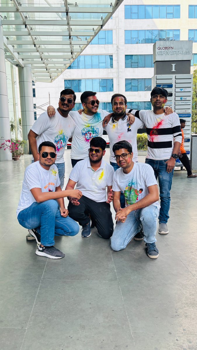 ethanewebtech's tweet photo. Holi 2025 at Ethane Web Technologies Kolkata office was a perfect blend of colors and creativity. From sharing sweet moments to coding with vibrant smiles, we made this festival unforgettable. 

#EthaneWebTechnologies #HoliAtEthaneWebTechnologiesKolkata #HappyHoli #Holi2025 https://t.co/ba2LIKrotf