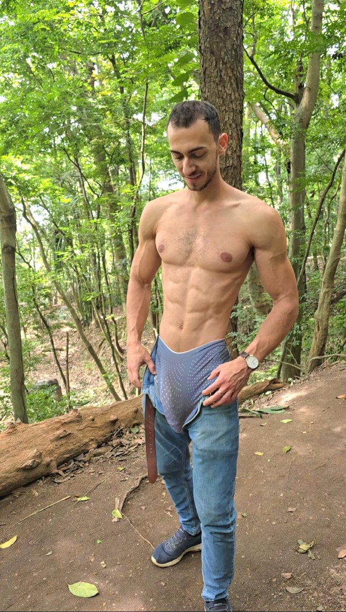 FitManDan99's tweet photo. Look at my 'Elephant Trunk' 🍆 https://t.co/uM9g0wK1H3