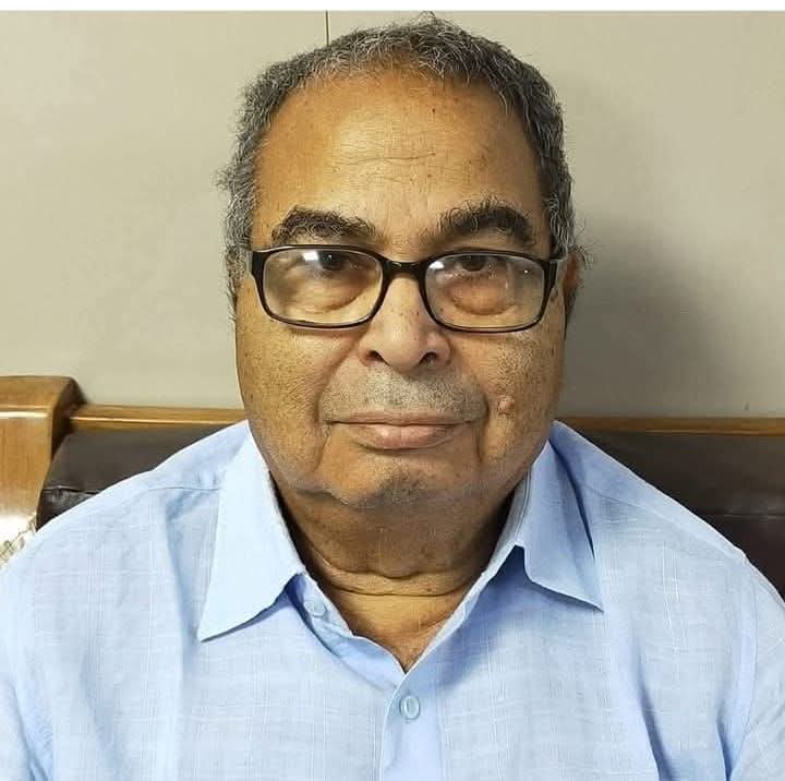 Mahesh Sahoo (@mahesh5700) on Twitter photo ସଦାବେଳେ ମୋ ଦୁଃଖ ସମୟ ସାଥି ଓ ମୋ ରାଜନୈତିକ ଚଲାପଥର ଅନ୍ୟତମ ମାର୍ଗଦର୍ଶକ ଡକ୍ଟର ଦେବେନ୍ଦ୍ର ପ୍ରଧାନଙ୍କ ବିୟୋଗରେ ମୁଁ ଅତ୍ୟନ୍ତ ଦୁଃଖିତ ଓ ମର୍ମାହତ । ଜଣେ ପରୋପକାରୀ ଭଲ ମଣିଷ ଭାବେ ସେ ସଦାସର୍ବଦା ଆମ ହୃଦୟରେ ରହିବେ । ଏ ଦୁଃଖ ସମୟରେ ପରିବାରଜନଙ୍କୁ ସମବେଦନା ଜଣାଇବା ସହ ସ୍ବର୍ଗତ ଆତ୍ମାର ସଦଗତି କାମନା କରୁଛି ।
<a href="/dpradhanbjp/">Dharmendra Pradhan</a> ସଦାବେଳେ ମୋ ଦୁଃଖ ସମୟ ସାଥି ଓ ମୋ ରାଜନୈତିକ ଚଲାପଥର ଅନ୍ୟତମ ମାର୍ଗଦର୍ଶକ ଡକ୍ଟର ଦେବେନ୍ଦ୍ର ପ୍ରଧାନଙ୍କ ବିୟୋଗରେ ମୁଁ ଅତ୍ୟନ୍ତ ଦୁଃଖିତ ଓ ମର୍ମାହତ । ଜଣେ ପରୋପକାରୀ ଭଲ ମଣିଷ ଭାବେ ସେ ସଦାସର୍ବଦା ଆମ ହୃଦୟରେ ରହିବେ । ଏ ଦୁଃଖ ସମୟରେ ପରିବାରଜନଙ୍କୁ ସମବେଦନା ଜଣାଇବା ସହ ସ୍ବର୍ଗତ ଆତ୍ମାର ସଦଗତି କାମନା କରୁଛି ।
<a href="/dpradhanbjp/">Dharmendra Pradhan</a>