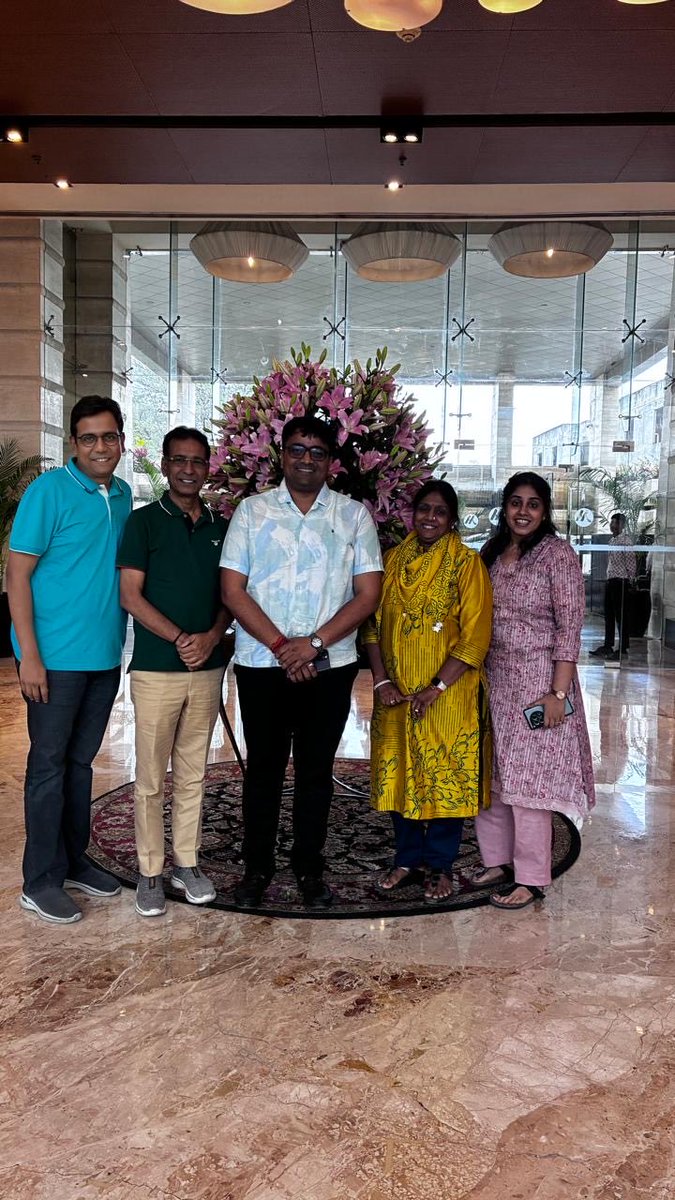 It was truly inspiring to meet such a multifaceted and dynamic individual—Sri Ankit Avasthi—in Jaipur. As an IAS officer, distinguished educator, news analyst, YouTuber, IIT Kanpur alumnus, and former civil servant, his diverse career reflects a profound commitment to education…