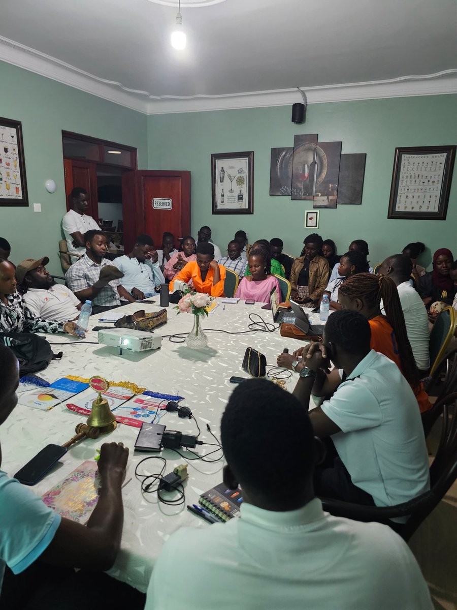 Rotaract Club of Soroti University (@rac_sorotiuni) on Twitter photo About this week's fellowship, we were glad to have you Rtn <a href="/otim_mpk/">Robert Otim</a>; your experience and engagement were truly inspiring.
Rotaractors can fuel their lives and careers from your insights and sharing with young people is indeed a true heart of Rotary.
Can't wait to have you again! About this week's fellowship, we were glad to have you Rtn <a href="/otim_mpk/">Robert Otim</a>; your experience and engagement were truly inspiring.
Rotaractors can fuel their lives and careers from your insights and sharing with young people is indeed a true heart of Rotary.
Can't wait to have you again!