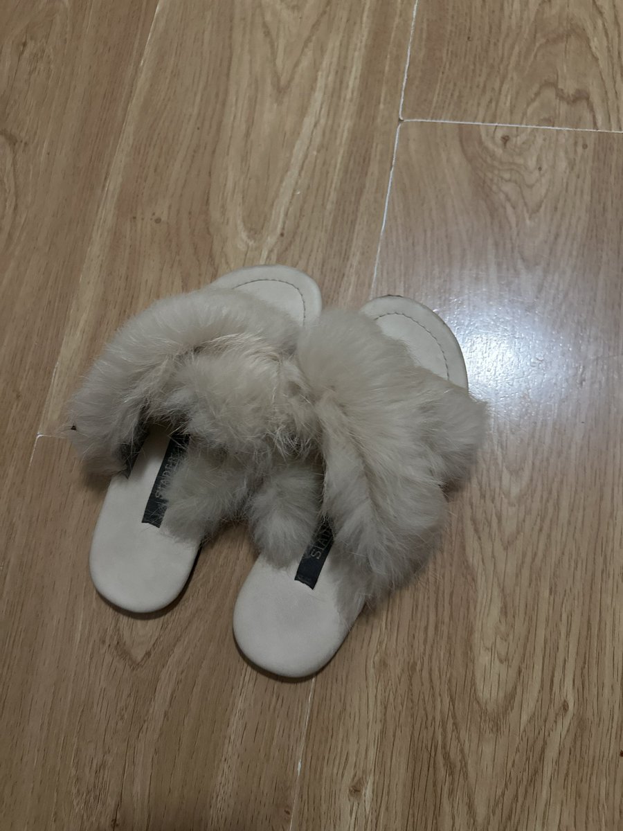 菜小心喵 tweet media