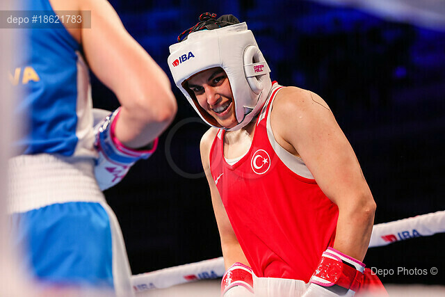 Günaydın, dün gece 3. kez kazandığın Dünya Şampiyonluğuyla hepimizi mutlu eden <a href="/busenazsurmneli/">Busenaz Sürmeneli</a>.