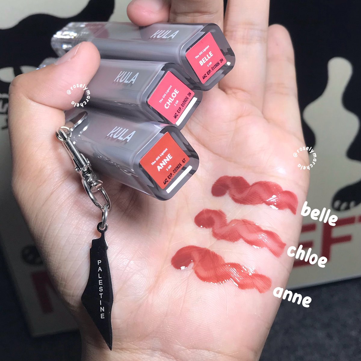 roselymarchela's tweet photo. beli liptint lagi? gapapa, soalnya dapet pahala😭🤍 https://t.co/7zxSjlcDHC