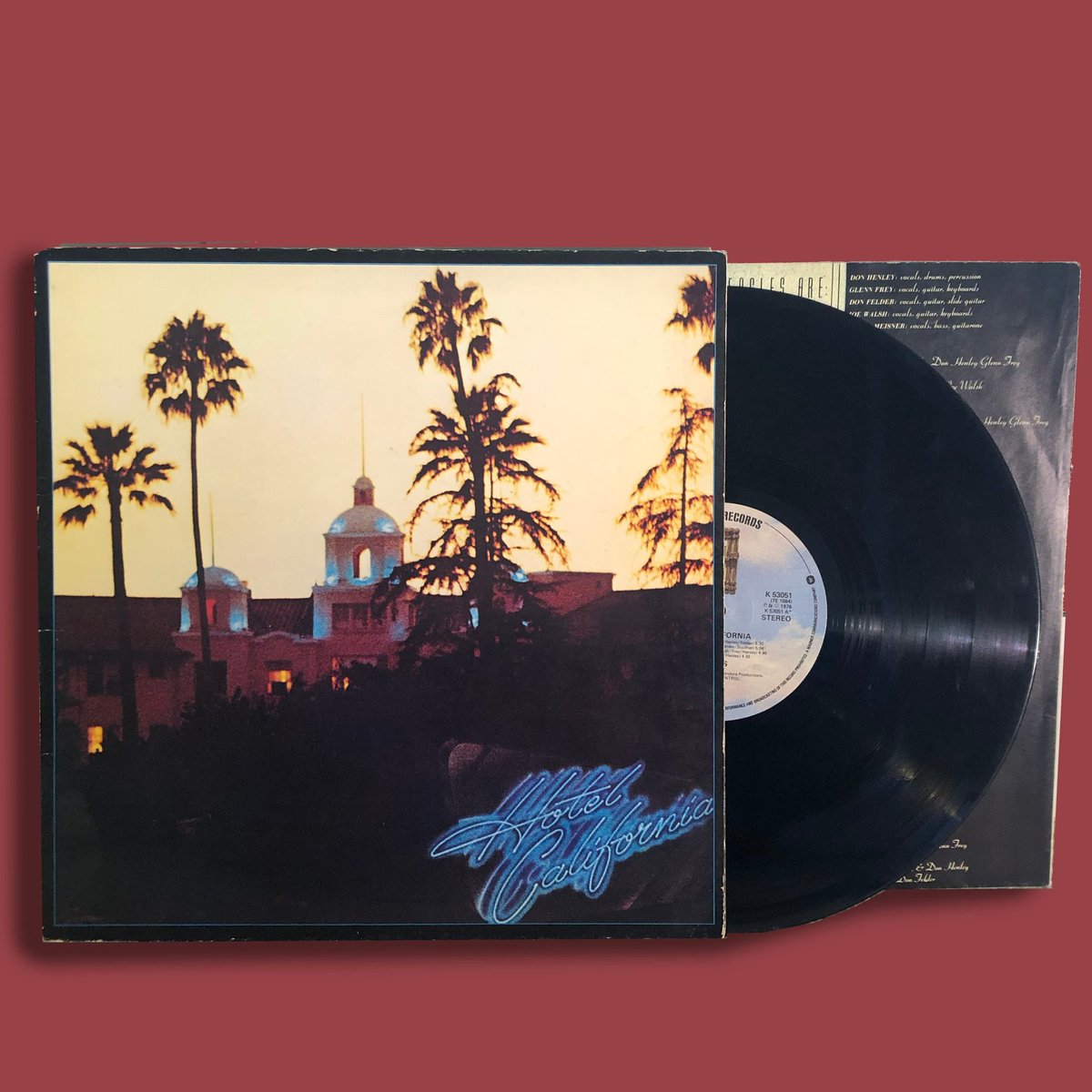 durandurantulsa's tweet photo. Vinyl of the day: Hotel California by Eagles (1978) #eagles #hotelcalifornia #70s #records #album #LP #longplayrecord #vinyl #vinylrecords https://t.co/iZCyAa4ckW