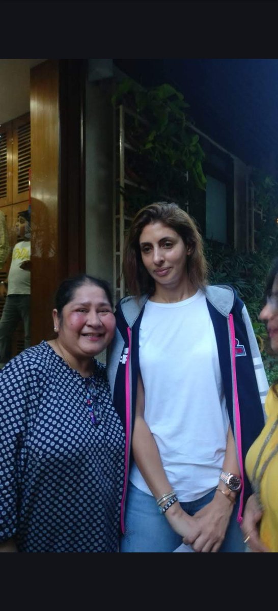 Poonam 098 tweet media