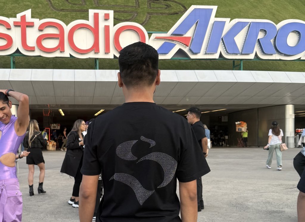 Daniel HA tweet media