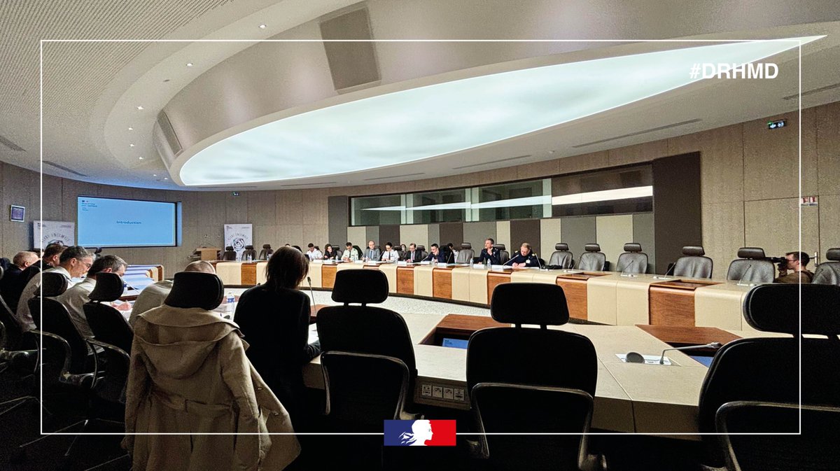 ThibautVanssay's tweet image. #Observatoiredelaparité
🌟 Ravi d&apos;avoir participé à l&apos;Observatoire de la parité qui s&apos;est tenu sous la présidence du Secrétaire Général pour l’Administration du @SGArmees afin de dresser le bilan des avancées en matière d&apos;égalité #femmes #hommes &amp;amp; de fixer de nvlles orientations.