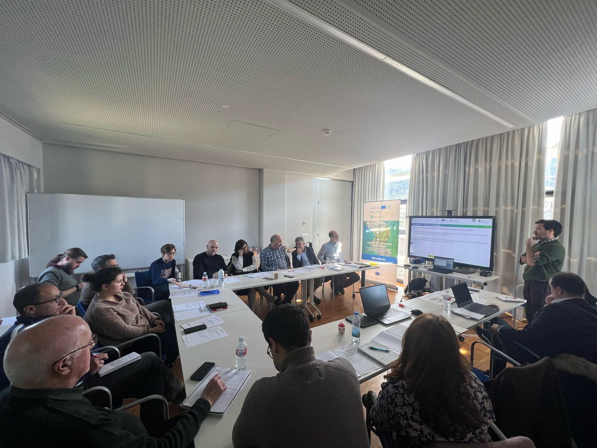 CHMS (@ch_ms) on Twitter photo 🗣️👥Los socios en el <a href="/poctep/">Interreg España-Portugal</a> <a href="/Risc_Plus/">Risc_Plus</a> , liderado por la <a href="/CH_MS/">CHMS</a>, avanzan en la prevención de riesgos ante fenómenos extremos👇
chminosil.es/es/chms/comuni…
<a href="/EPHYSLAB_Uvigo/">EPHYSLAB</a> <a href="/uvigo/">Universidade de Vigo</a>
<a href="/UPorto/">Universidade Porto</a>
#APA
<a href="/CH_MS/">CHMS</a> <a href="/mitecogob/">Transición Ecológica y Reto Demográfico</a>
<a href="/JAQuiroga2/">J.A. Quiroga</a> 🗣️👥Los socios en el <a href="/poctep/">Interreg España-Portugal</a> <a href="/Risc_Plus/">Risc_Plus</a> , liderado por la <a href="/CH_MS/">CHMS</a>, avanzan en la prevención de riesgos ante fenómenos extremos👇
chminosil.es/es/chms/comuni…
<a href="/EPHYSLAB_Uvigo/">EPHYSLAB</a> <a href="/uvigo/">Universidade de Vigo</a>
<a href="/UPorto/">Universidade Porto</a>
#APA
<a href="/CH_MS/">CHMS</a> <a href="/mitecogob/">Transición Ecológica y Reto Demográfico</a>
<a href="/JAQuiroga2/">J.A. Quiroga</a>