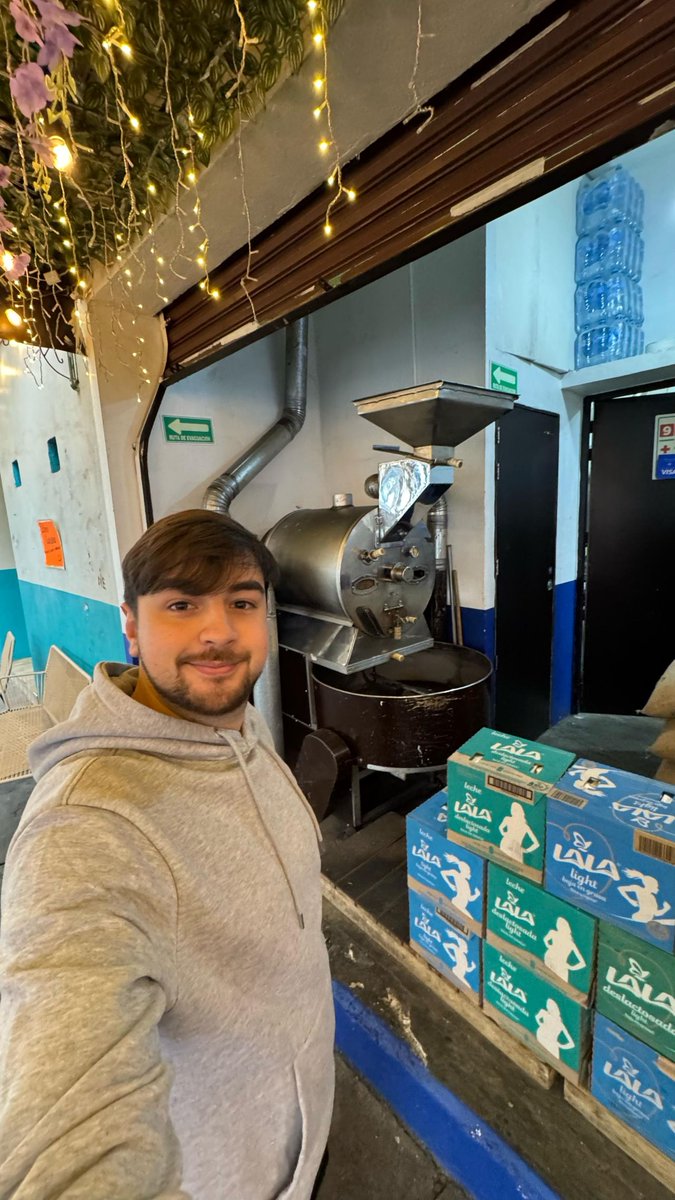 Los que han logrado algo, ayudan. Los que no han hecho nada, critican. Míralo a tu alrededor: los deportistas apoyan, los millonarios mentorizan, los artistas aplauden. Pero quien nunca ha construido nada, es el primero en opinar. El mundo necesita creadores, no críticos. 🚀