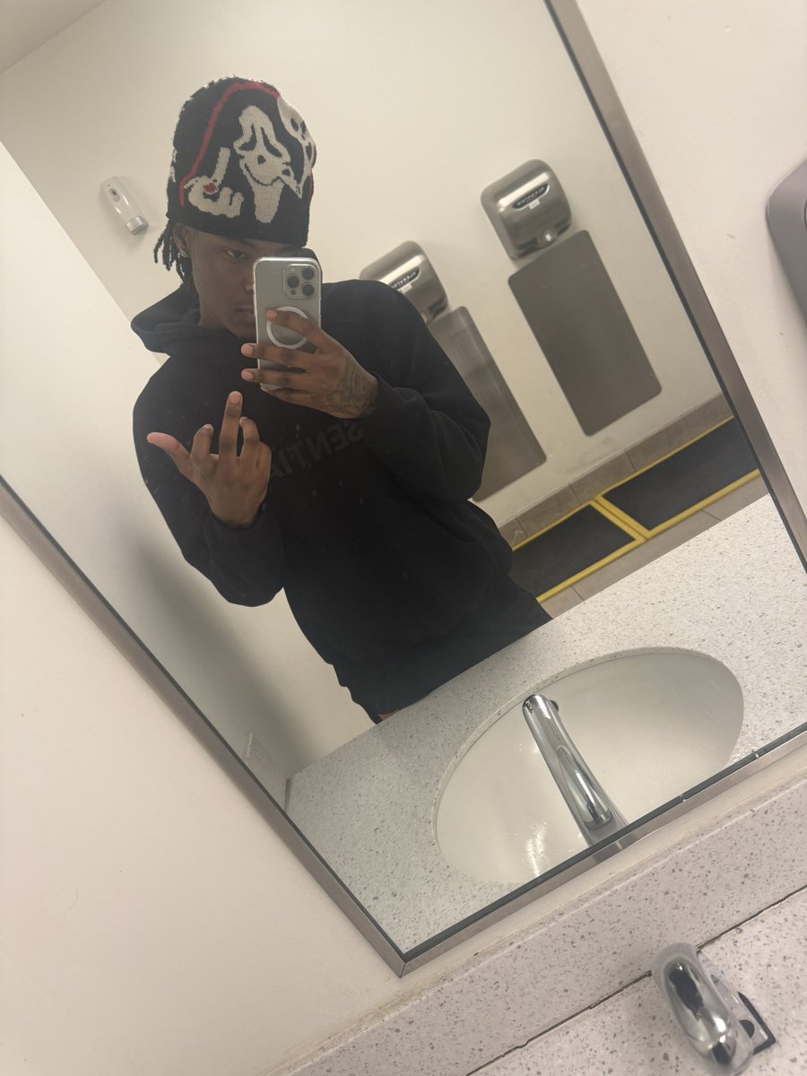 23❤️🔥 tweet media