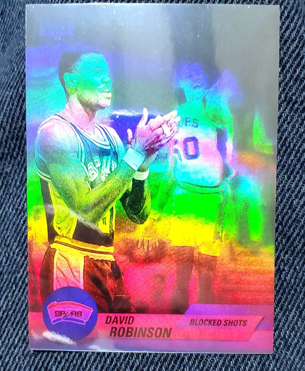 thriftx3's tweet photo. 🏷️ $1.95 & Free Shipping! 🏷️
Get the 1992-93 Upper Deck Hologram #EB6 David Robinson Spurs card before it’s gone!
🔥 Grab it here: https://t.co/xkJuVmC26q
🔥 Act fast, limited time!
#thriftx3 #eBaySeller #CardCollector #SportsCards #NBA #Spurs #DavidRobinson #BasketballCards https://t.co/Z9emjYtOaz