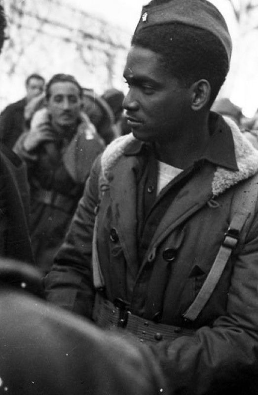 Cuban volunteer in the Abraham Lincoln Batallion, Barcelona, January 1937. Photo by Agustí Centelles. More about the Brigader's possible identification here by  albavolunteer.org/2016/11/who-is… of <a href="/LincolnBrigade/">ALBA</a>