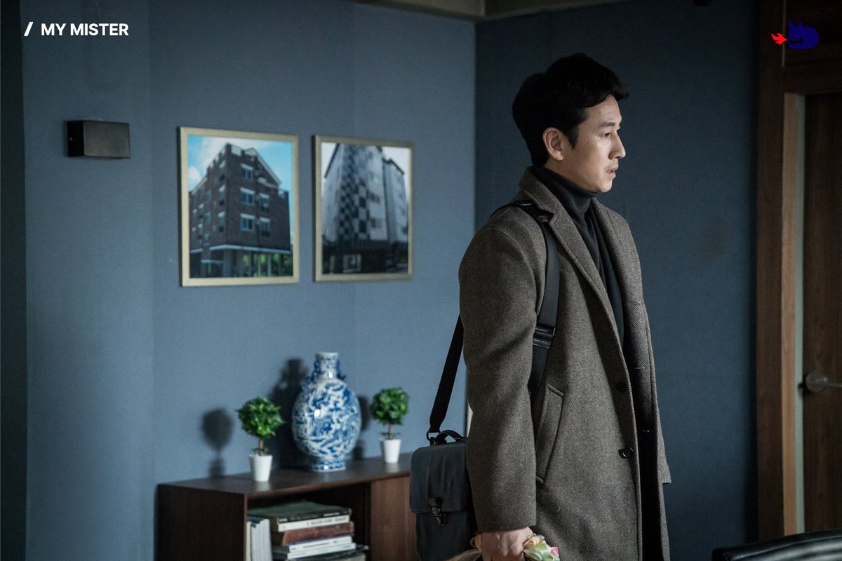 People who still offer us warm comfort even as time passes.
#MyMister celebrates its 7th anniversary with newly released stills✨