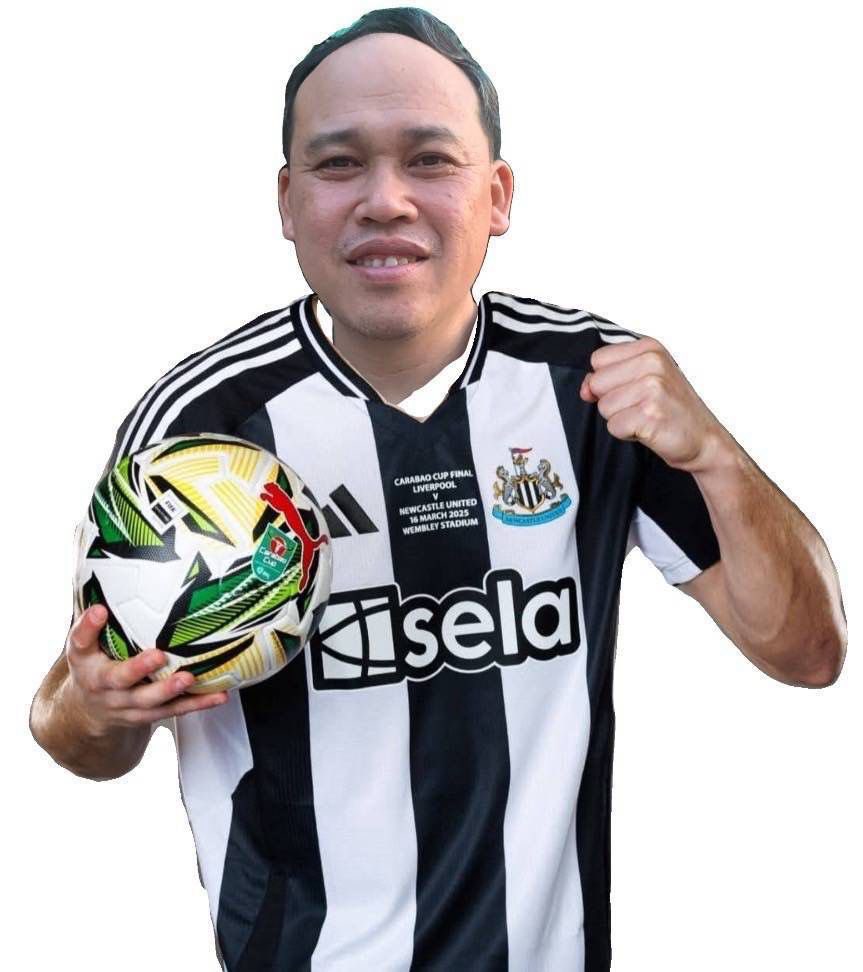 gleebo41's tweet image. This post was from a few years ago, this bloke sent me this mock up photo yesterday and wished me good luck for the final 😂 
#TheWorldGame