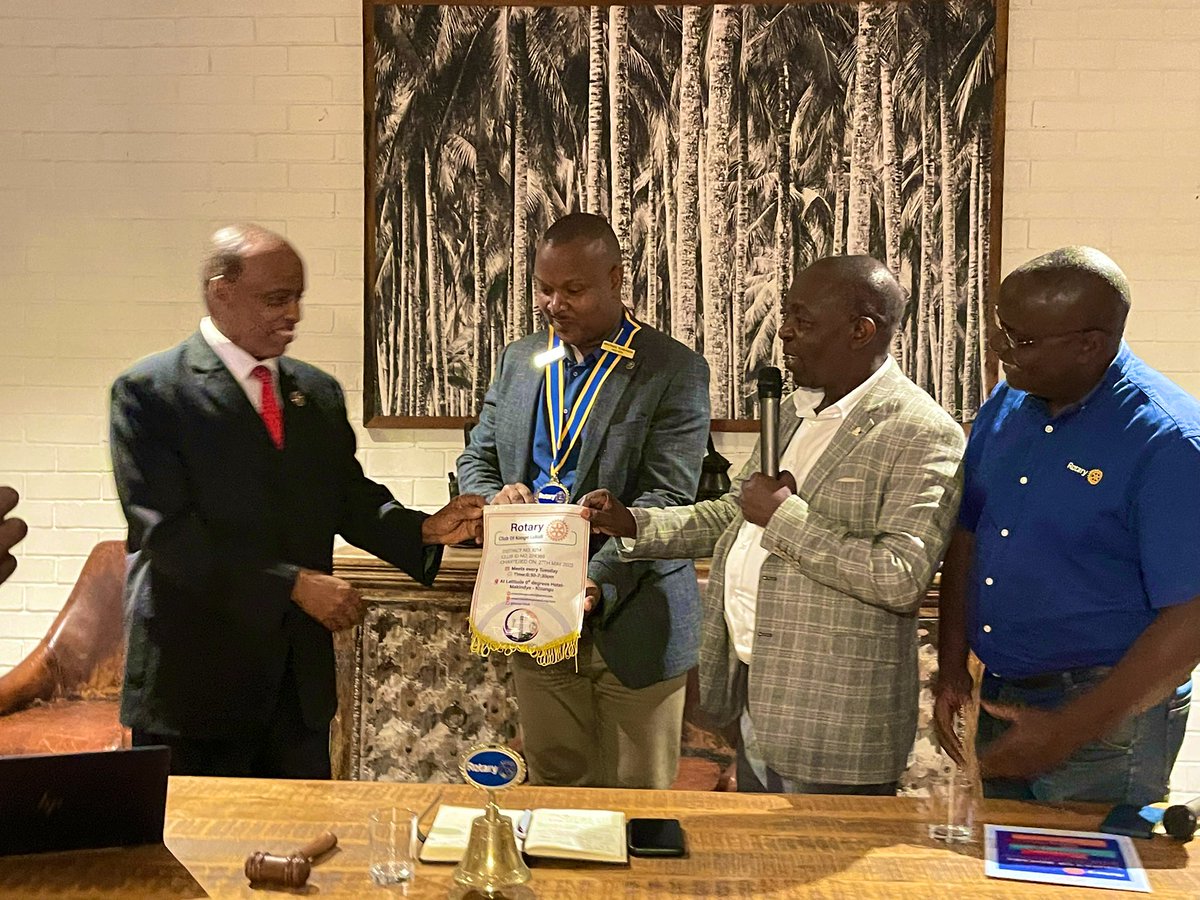 Many thanks to you Rtn. Joseph Ndegeye  for the insightful presentation shared with us about Water and Sanitation.

Your expertise and valuable insights truly enriched our understanding.