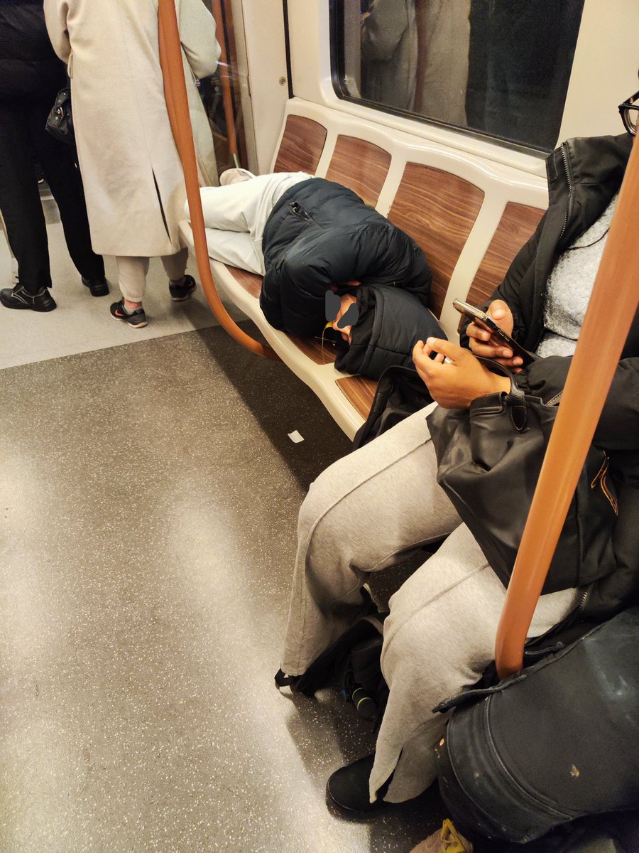 Hugo Poliart tweet media