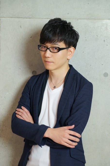 fruit_pot's tweet photo. 【3/29 0:00より https://t.co/zQLCWnvlro にて発売開始！】
セリフリクエストが出来るシチュエーションボイス
『#同棲花盛り』に山中真尋さん（@1222_yama）
のご出演を記念してサイン色紙を1名にプレゼントいたします！(1/4) https://t.co/ke8wDSSHyd