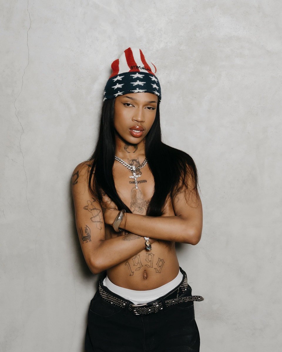 fraudfemme's tweet image. a gangsta was born today.