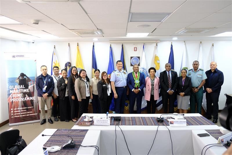 UNODC_BMB's tweet photo. 🇵🇭 Happening Today! With @UNODC_MCP facilitation &amp; Norway 🇳🇴 funding, PNG MLE officials visit @NMCenter_ to enhance #MaritimeSecurity cooperation through briefings on #MDA, analysis &amp; inter-agency collaboration, supporting PNG’s ongoing #MaritimeGovernance efforts. https://t.co/1J5YkYDdcz