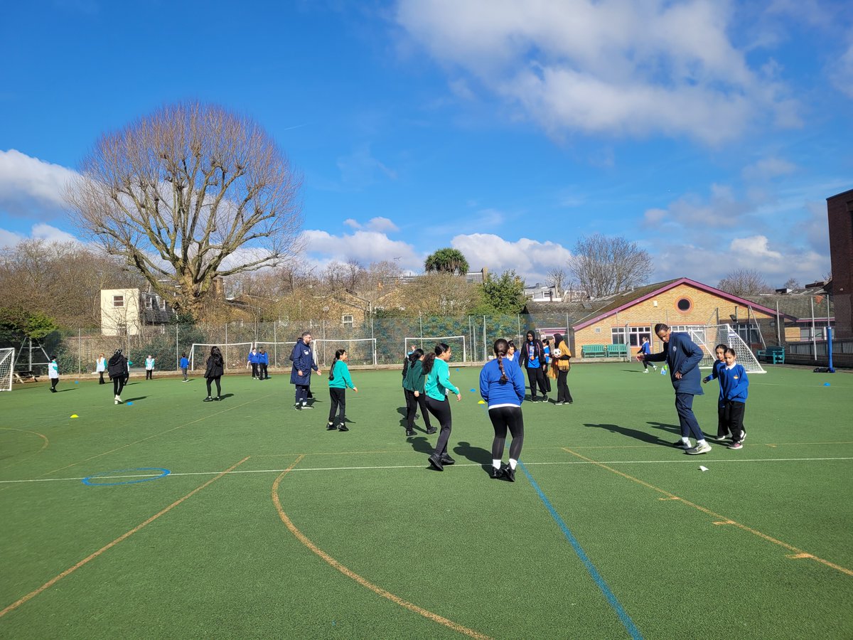 Fulham Cross Girls' School (@fulhamcross) on Twitter photo Great day at the CFC Primary Football Festival on Friday! ⚽️ Huge thanks to our sports leaders & Y7 Inspire Her students for their support. Shoutout to <a href="/SullivanPrimary/">Sullivan Primary</a>, @StThomCanterbury, <a href="/ThomasAcademy/">Thomas Academy</a>, @SirJohnLillie, @ParkWalkSch, & @AshburnhamAcad for joining us! 💙 Great day at the CFC Primary Football Festival on Friday! ⚽️ Huge thanks to our sports leaders & Y7 Inspire Her students for their support. Shoutout to <a href="/SullivanPrimary/">Sullivan Primary</a>, @StThomCanterbury, <a href="/ThomasAcademy/">Thomas Academy</a>, @SirJohnLillie, @ParkWalkSch, & @AshburnhamAcad for joining us! 💙
