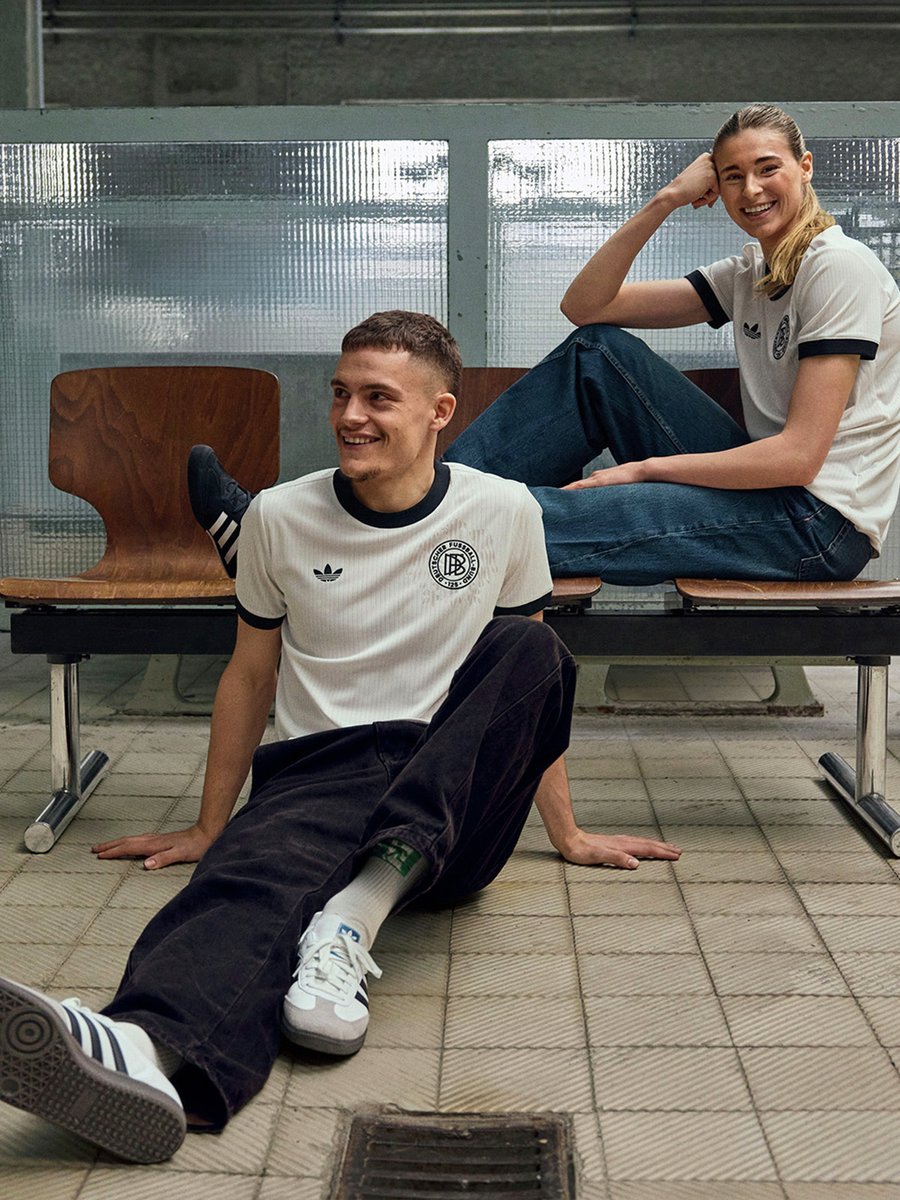 adidas ドイツ代表　125周年モデル　ユニフォーム　新品　国内M相当 ドイツ代表 DFB125周年記念ユニフォーム - ユニ11