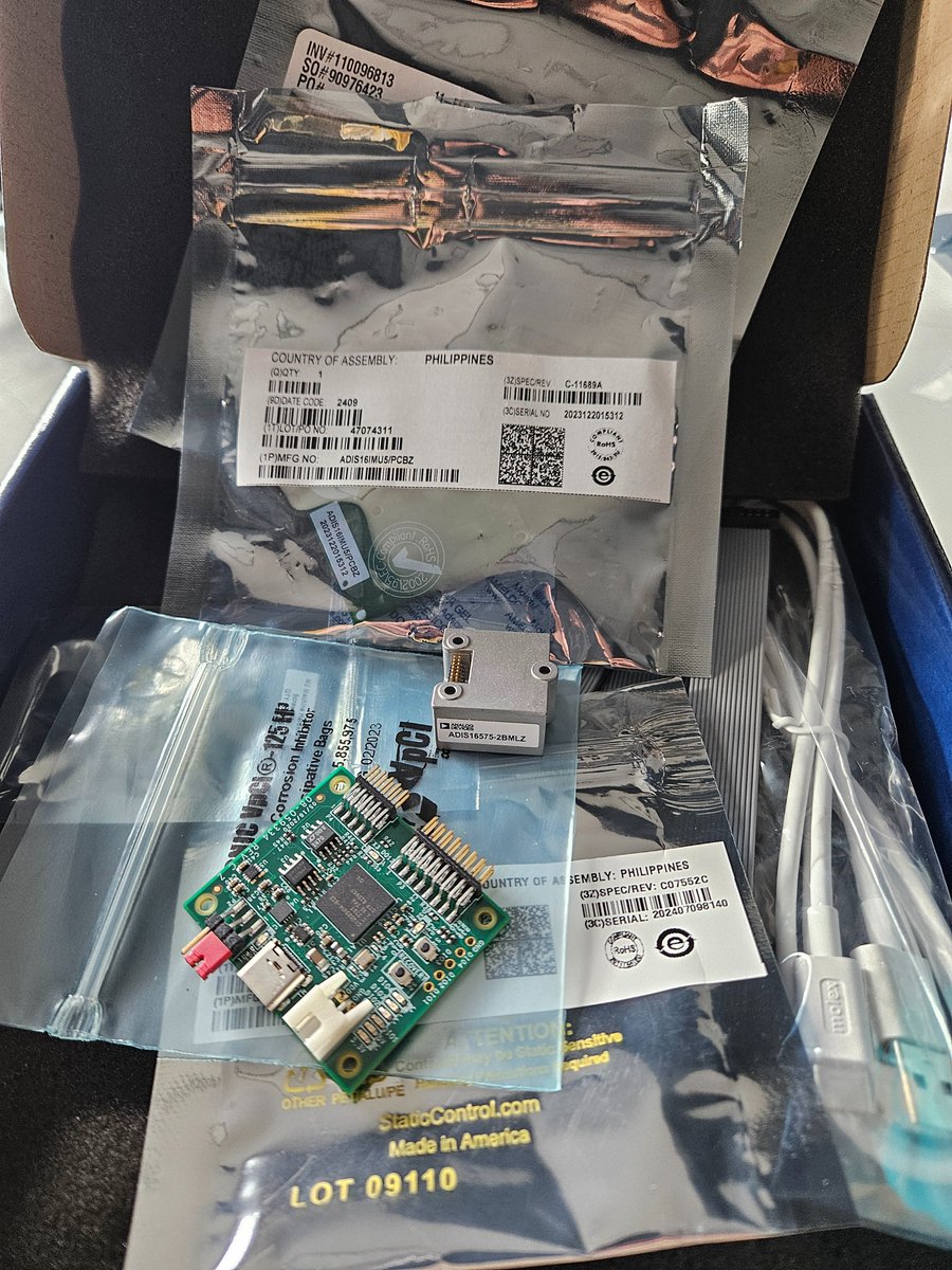 Aaronia_AG's tweet image. Great Toy just arrived, that&apos;s all 😎
#Aaronia #ADI #mems #gyroscope #accelerometer