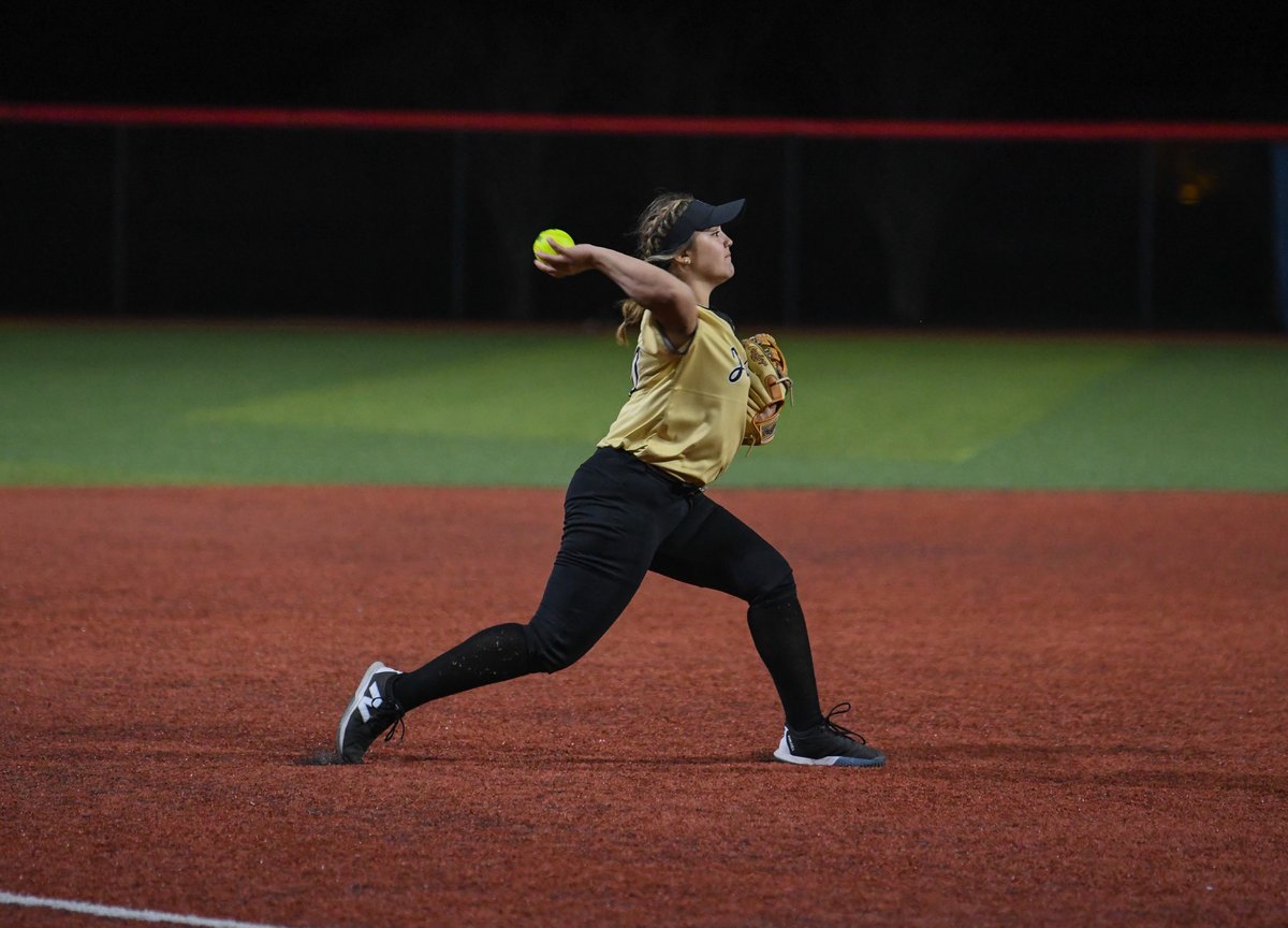 Defiance College Athletics tweet media