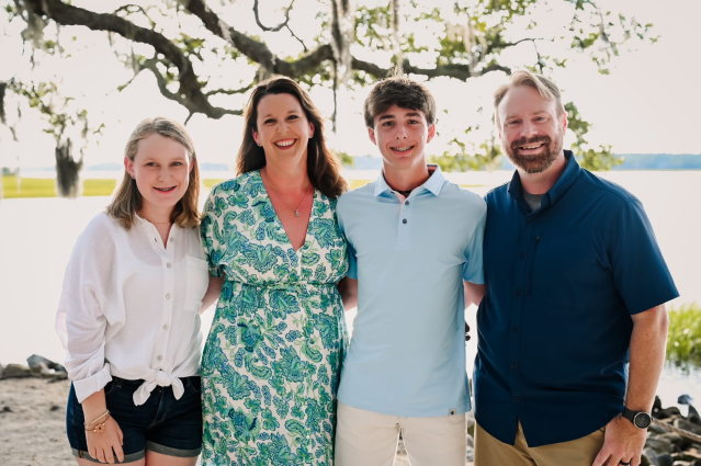AliWhittier's tweet photo. Meet our 2024 TeamBlue Volunteer of the Year, Blake Weber, a Principal Analytics Engineer at BlueCross. Blake spends his time mentoring middle school students as a small group leader in his church. Read more about what volunteering means to him. https://t.co/jMkGkTTyO6 https://t.co/SznaWw67sk