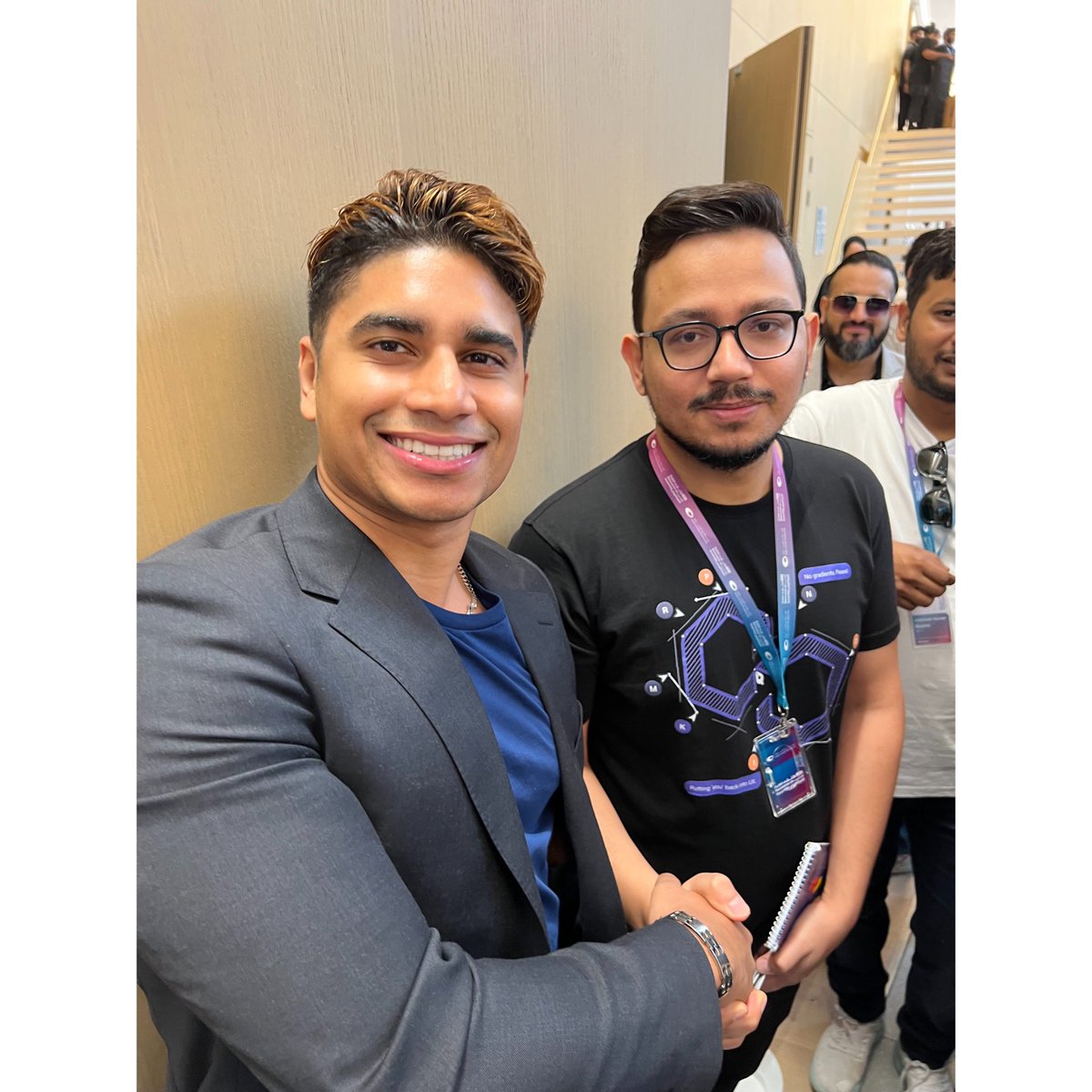 Casually bumped into Sandeep Nailwal <a href="/sandeepnailwal/">Sandeep | CEO, Polygon Foundation (※,※)</a> from <a href="/0xPolygon/">Polygon | POL</a> in my office’s building.

We actually met back in 2022 (see my mugshot in my 2nd photo).

Keep cooking.