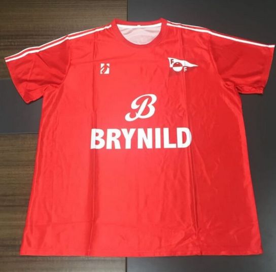 Nordisk Retro Football Shirts tweet media