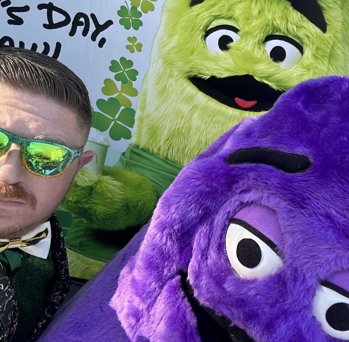 YoungProfessorG's tweet photo. Good morning and Happy St. Patrick’s Day from me and the homies @McDonalds 

#mcdonalds #mickeyds #grimace #uncleogrimacey #shamrockshake #shamrock #host #mc #emcee #announcer https://t.co/3t20p6qiaF