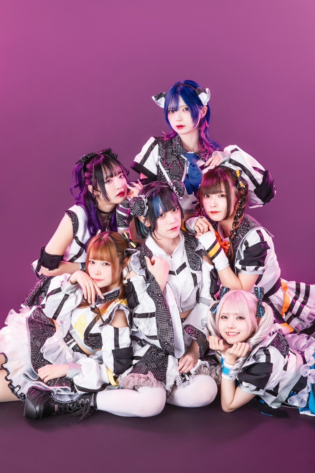 NANIMONO 【輪廻ねる】 アクスタ 25年生誕限定衣装 nanimono