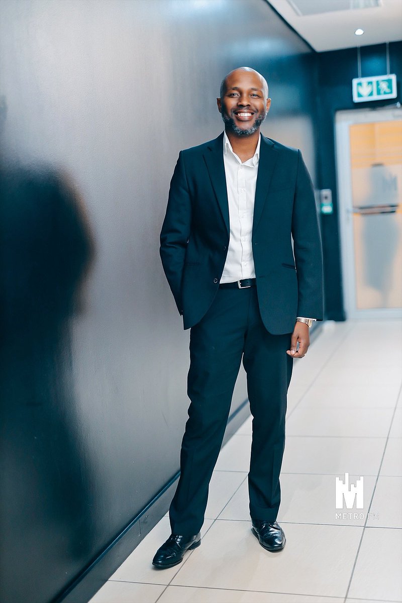 METROFMSA's tweet photo. #WhatsYourCurrency: Want to make the most of your money? 💰

We’re breaking down key pointers for Tax-Free Savings Accounts (TFSAs) to help you become a savvy investor! Joining us is Duma Mxenge, Business Development Manager at Satrix. https://t.co/h4orbiJ10d