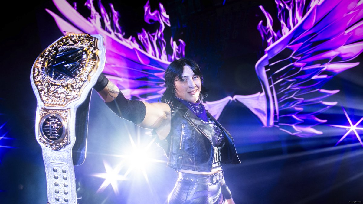 2dayInHistoRhea's tweet photo. #MondayNightMami
@RheaRipley_WWE will perform in Brussels & also Belgium for the first time tonight
The closest she's been was at #WWECologne in 2023 when defending her Women's World Title against Raquel
She performs in a new country for the first time since Germany in 2023 https://t.co/ZLDduRO99s
