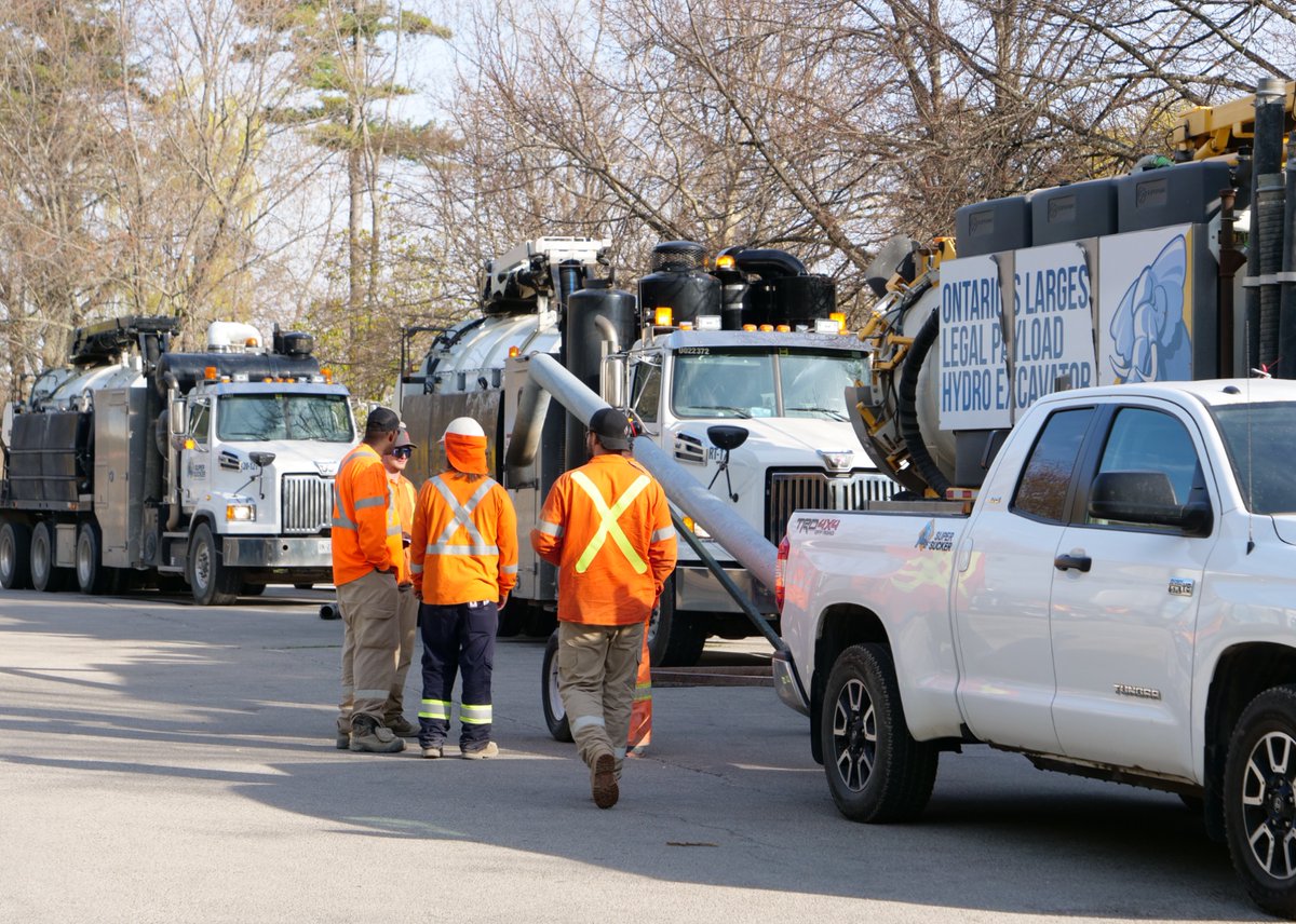 Our large fleet and skilled team provide seamless coordination, accurate assessments, and tailored solutions for construction, environmental, industrial, and utility sectors.

Let’s make your next project a success!
📞 (905) 297-4695 | 📧 sales@supersucker.ca