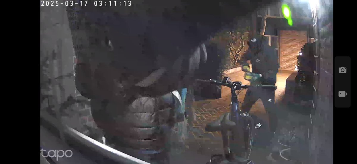 samueltom799's tweet photo. @MPSSouthfields bike theft this morning at 0309 just off Princes Way. Grateful for any support you can give to the investigation - happy to DM the crime ref number. https://t.co/xRVDTCeDcA
