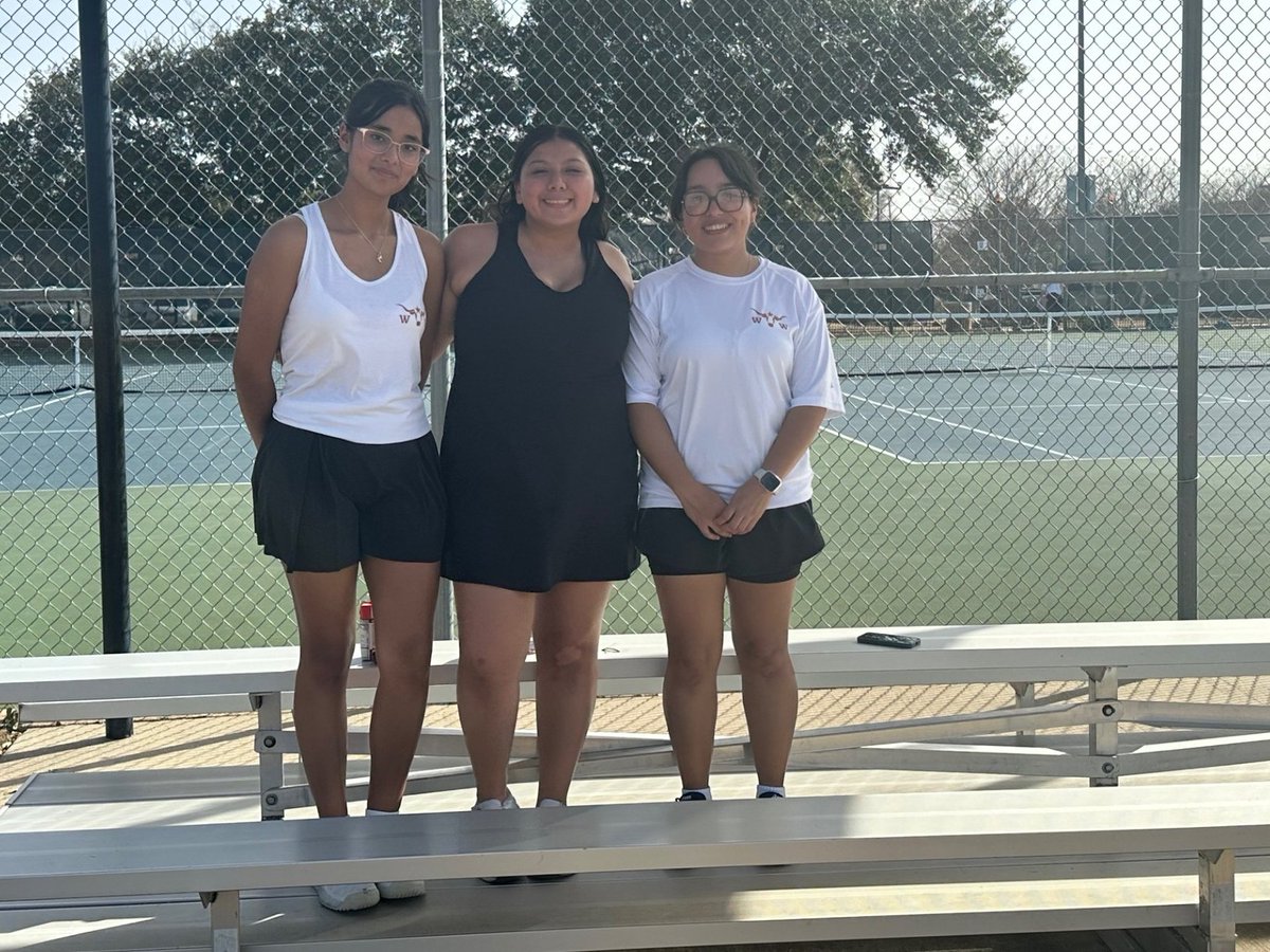 TennisWTW's tweet image. Coppell tournament! 3rd place boys singles🥉
Our District tournament is next week! @ClubWtw @WTWLonghorns @WTWHighSchool