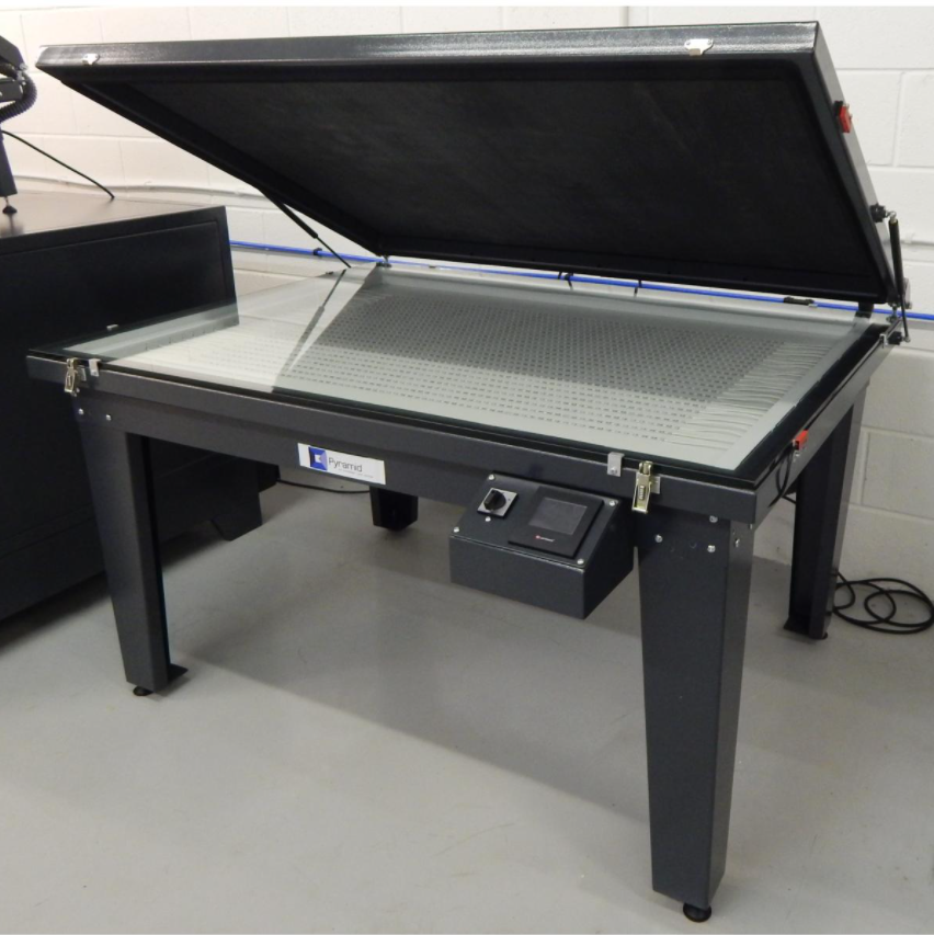 This excellent #LEDscreenexposuresystem is designed, developed and manufactured here in the UK. This is the future in conventional #screenexposure

pyramidscreenproducts.co.uk/pyramid-led-sc…

#screenprintingmachine #exposureunit #screenprinting